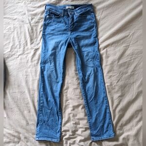 Levi's High Rise Straight Leg Jeans